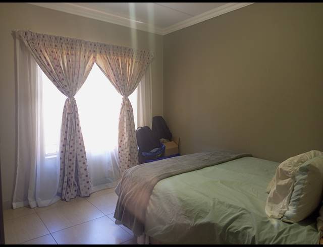 2 BEDROOM TOWNHOUSE FOR SALE IN ANDEON
